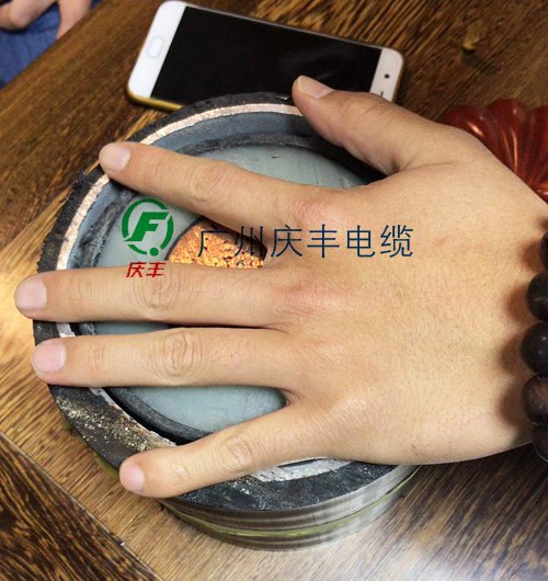 �߉���|���Һ��������y����ȱ�c